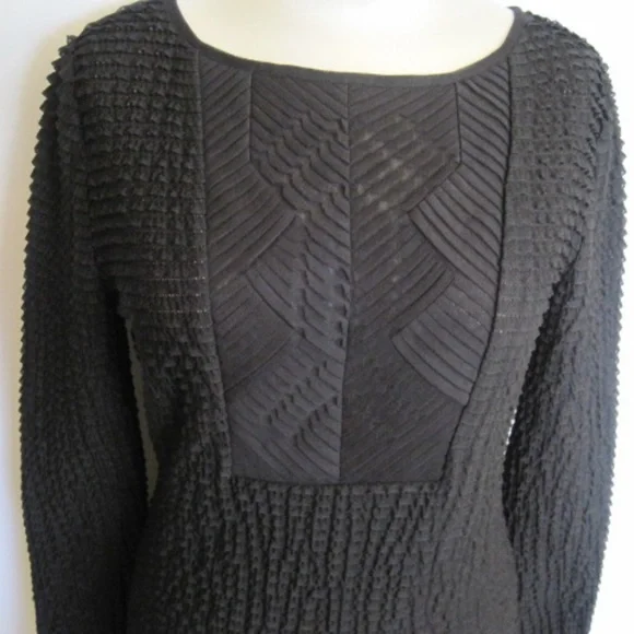 BCBGMaxAzria Black Textured Knit Top - Picture 3 of 6